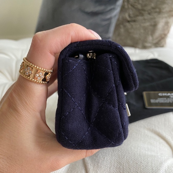 Chanel Mini Union Jack Navy Reissue Flap Bag 🇬🇧 - Picture 9 of 16